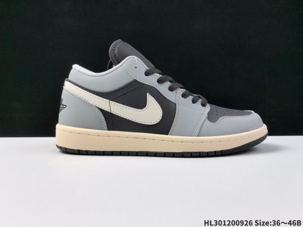 Air Jordan 1 Low