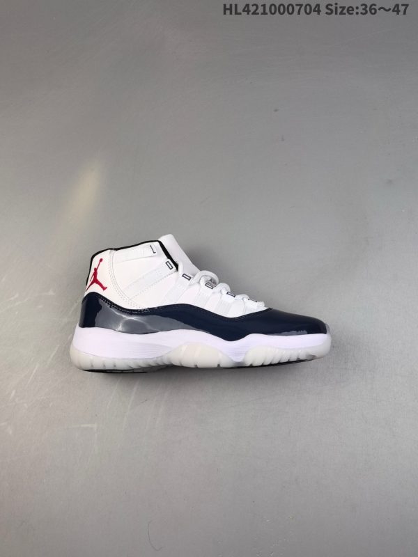 Air Jordan 11