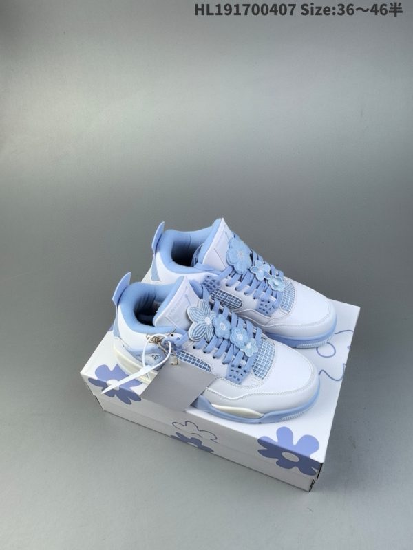Air Jordan 4 Retro