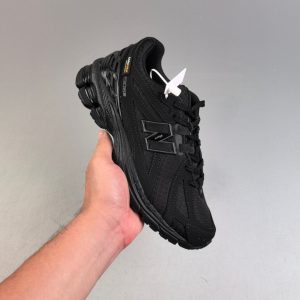 New Balance 1906