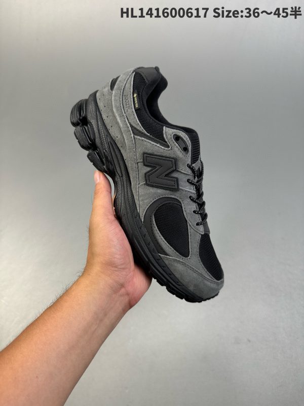 New Balance 2002