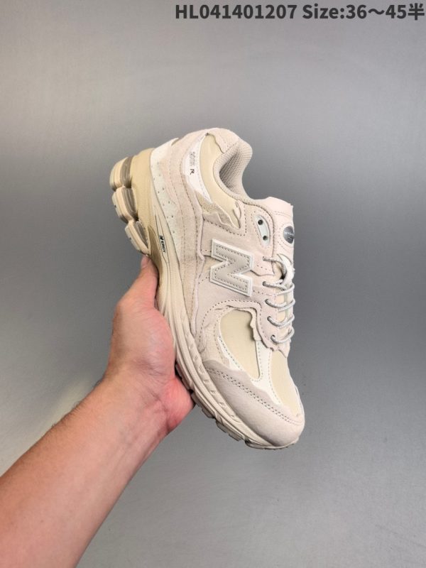 New Balance 2002