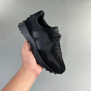 New Balance 327