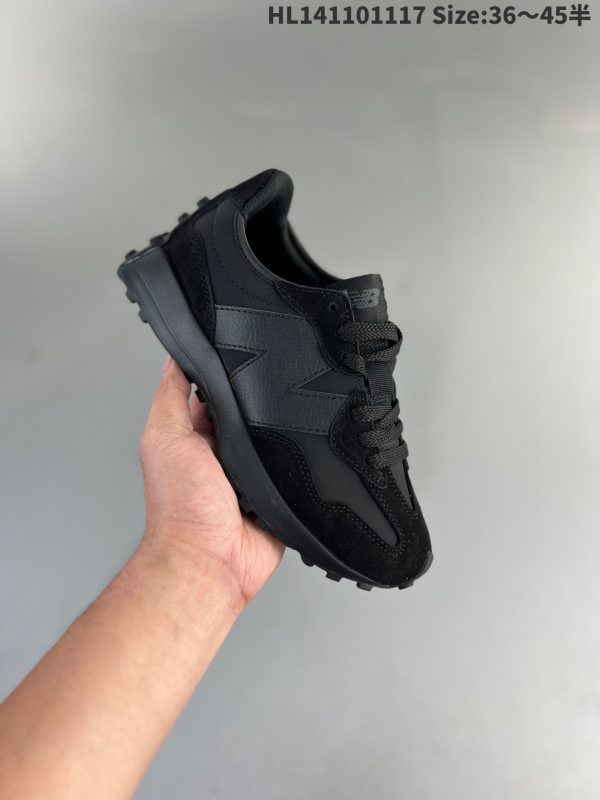New Balance 327