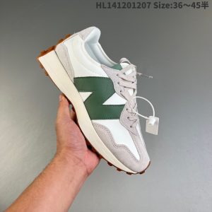 New Balance 327