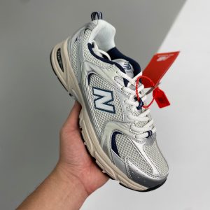 New Balance 530