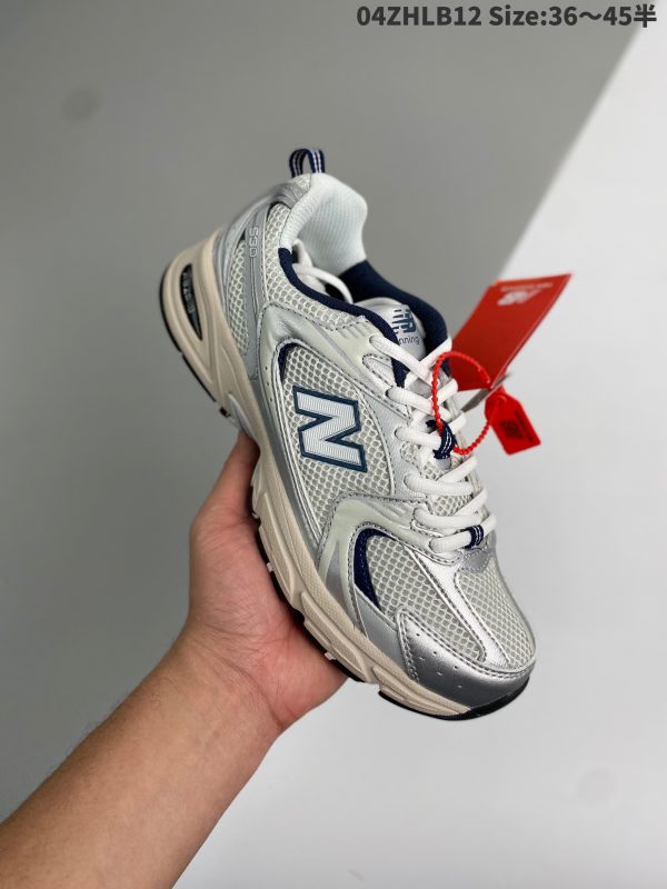 New Balance 530