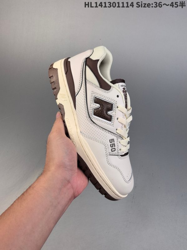New Balance 550