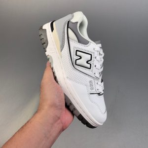 New Balance 550