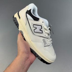 New Balance 550