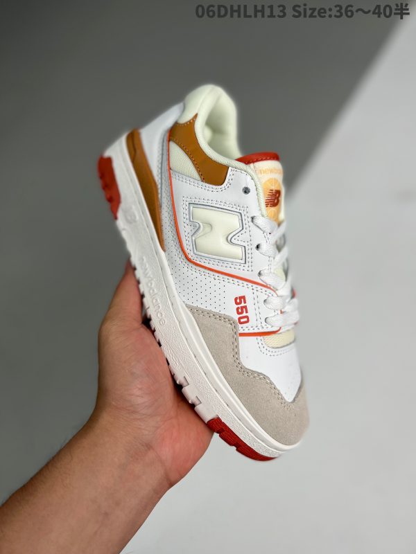 New Balance 550