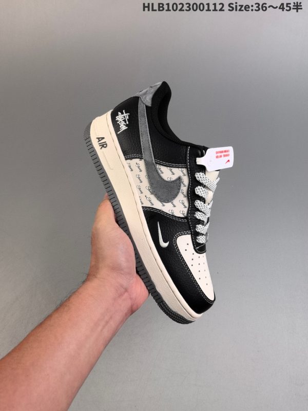 Nike Air Force 1'07 x Stussy