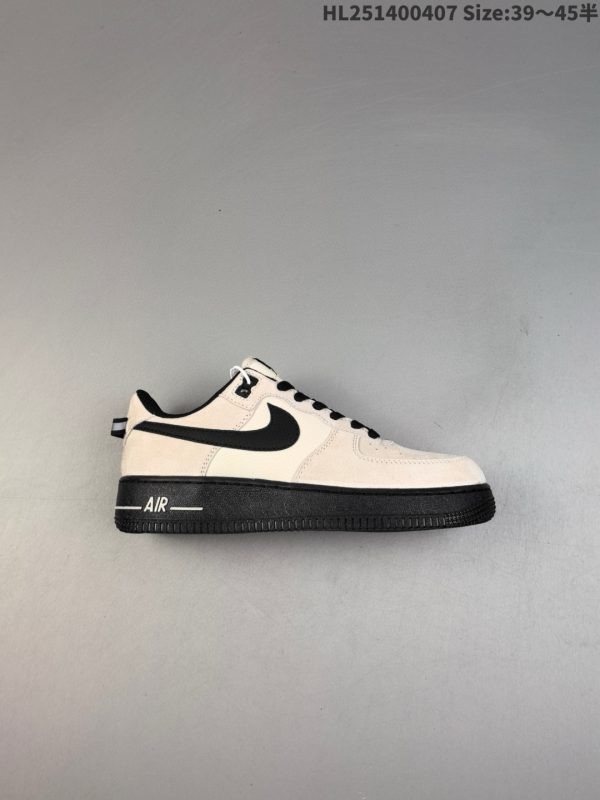 Nike Air Force 1 Low