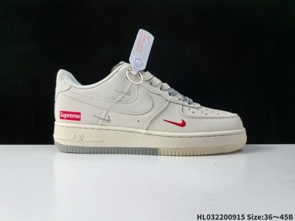Nike Air Force 1 Low Supreme
