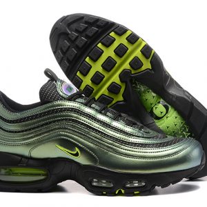 Nike Air Max 95 X Division Street