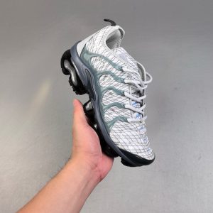 Nike Air VaporMax Plus