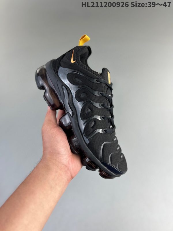 Nike Air VaporMax Plus