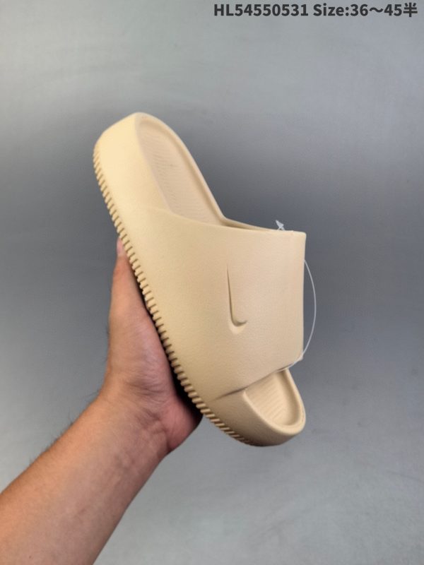 Slippers Nike Calm Slide