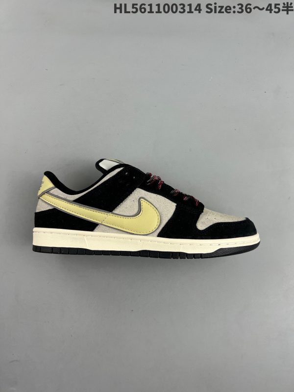 Nike Dunk Low Black Suede