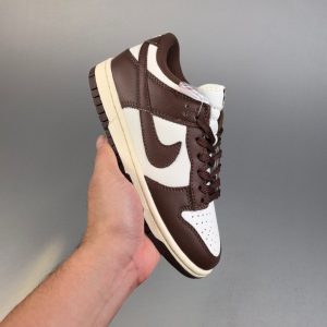 Nike SB Dunk Low