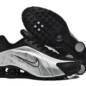 Nike Shox R4