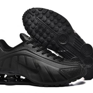 Nike Shox R4